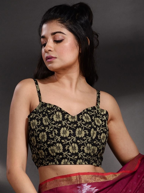 

Charukriti Women Black & Gold Printed Cotton Saree Blouse
