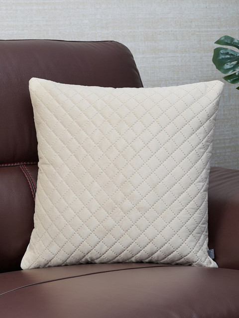 

HomeTown White Geometric Velvet Square Cushion Covers