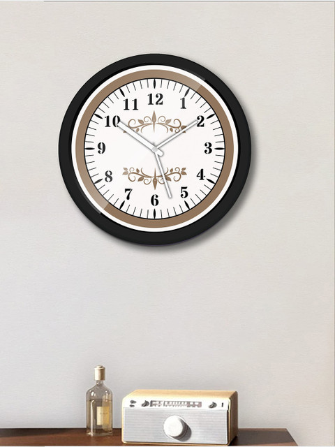

WENS Black & White Printed Contemporary Wall Clock