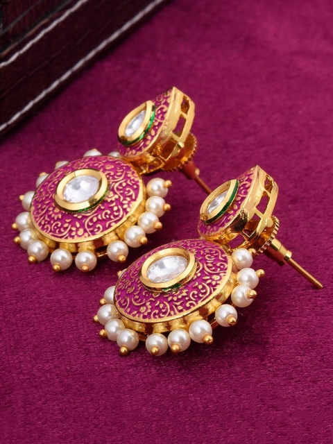 

Tistabene White Contemporary Studs Earrings