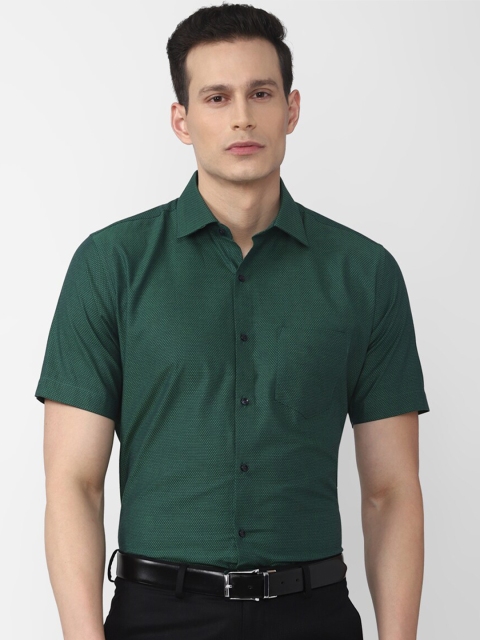 

Van Heusen Men Green Printed Cotton Casual Shirt