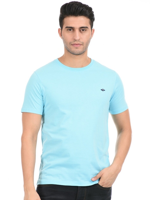 

Cloak & Decker by Monte Carlo Men Blue Solid T-shirt