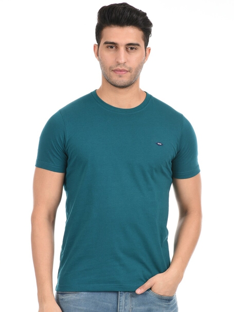 

Cloak & Decker by Monte Carlo Men Teal T-shirt