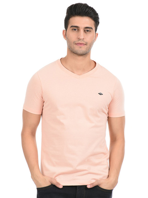

Cloak & Decker by Monte Carlo Men Peach Solid V-Neck Cotton T-shirt