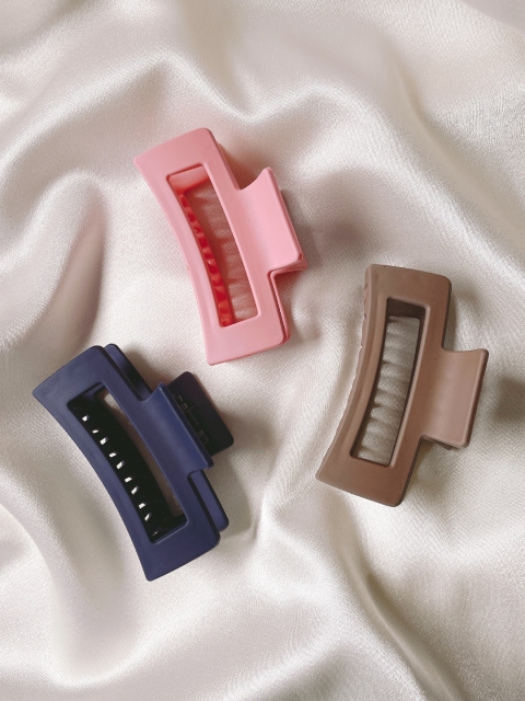 

Mueras Women Black & Peach-Coloured Set of 3 Claw Clips