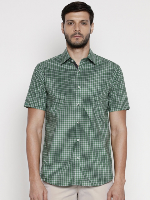 

Park Avenue Men Green & White Slim Fit Checked Casual Shirt