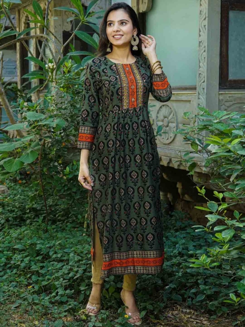 

KALINI Women Green Ethnic Motifs Printed Mirror Work Straight Kurta