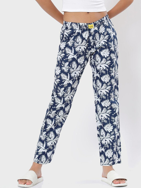 

Bewakoof Women Navy Blue & White Printed Cotton Lounge Pants