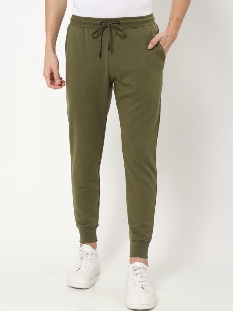 

Bewakoof Men Olive Solid Cotton Joggers
