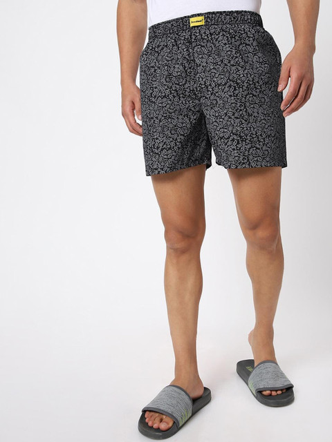 

Bewakoof Men Black Printed Pure Cotton Boxers