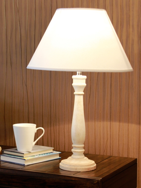 

THE LIGHT STORE Off-White Table Lamp with Shade
