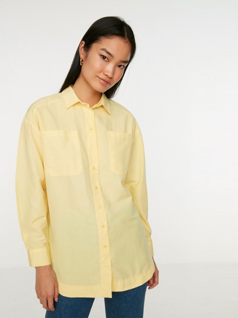 

Trendyol Women Yellow Solid Casual Shirt