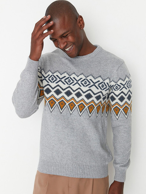 

Trendyol Men Grey & White Printed Pullover
