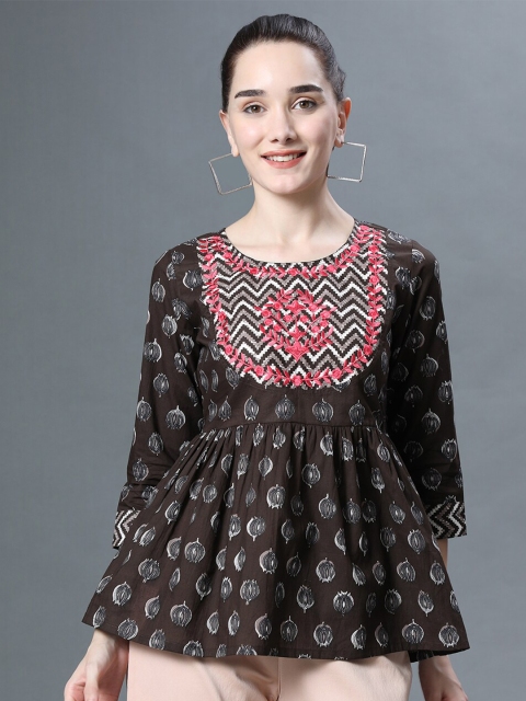 

NITVAN Brown & Red Floral Printed Cotton Top