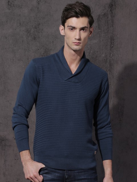 

Roadster Men Navy Blue Self Design Pullover