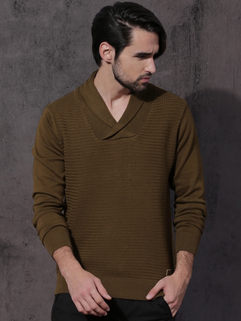 

Roadster Men Olive Green Self Design Pullover