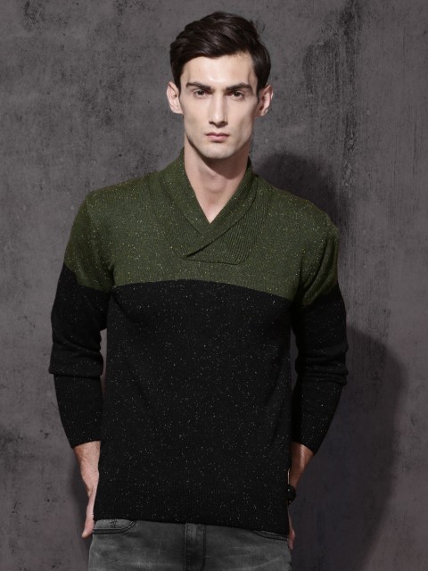 

Roadster Men Black & Olive Green Solid Pullover Sweater