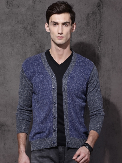 

Roadster Men Blue Solid Cardigan