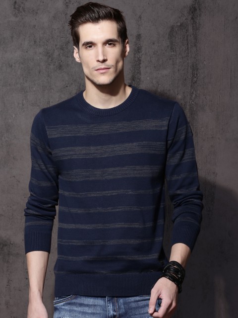 

Roadster Men Navy & Grey Striped Sweater, Navy blue