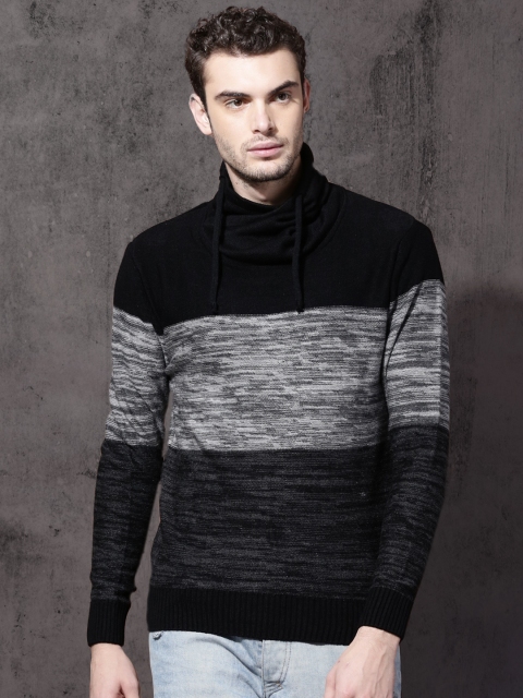 

Roadster Men Black & Grey Self-Design Pullover