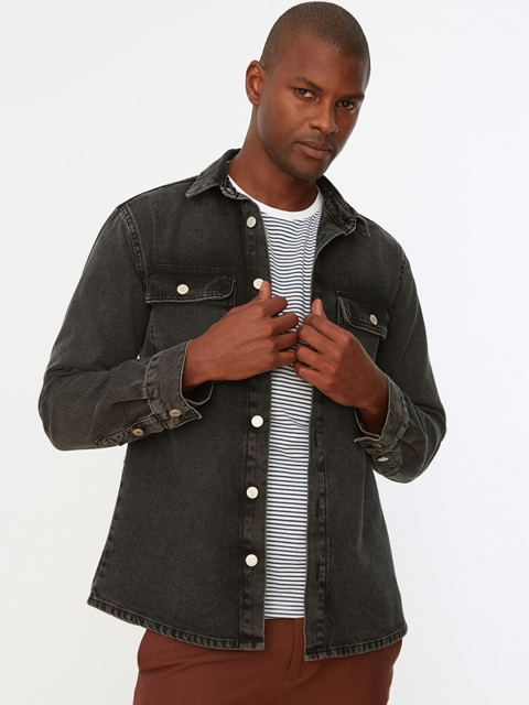

Trendyol Men Charcoal Washed Denim Jacket