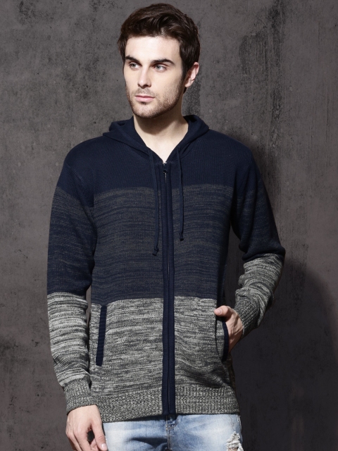 

Roadster Men Navy & Grey Colourblocked Front-Open, Navy blue