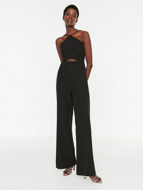 

Trendyol Black Halter Neck Basic Jumpsuit