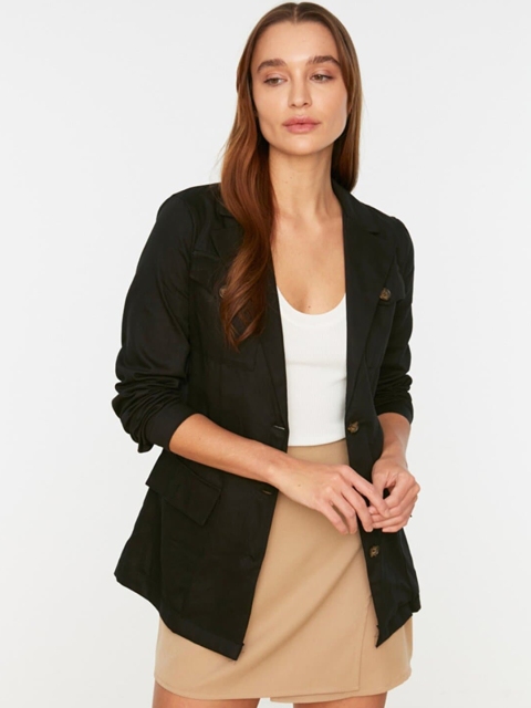 

Trendyol Women Black Solid Single Breasted Casual Blazer