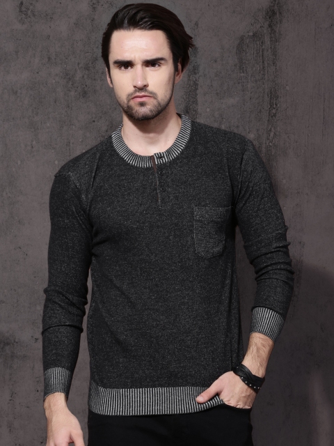 

Roadster Men Black Solid Pullover