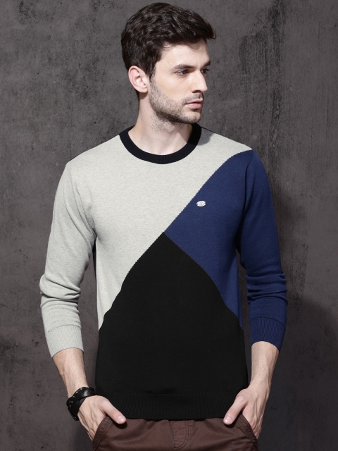 

Roadster Men Grey Melange & Black Colourblocked Pullover