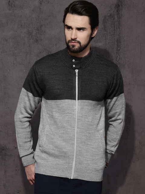 

Roadster Men Grey Colourblocked Sweater