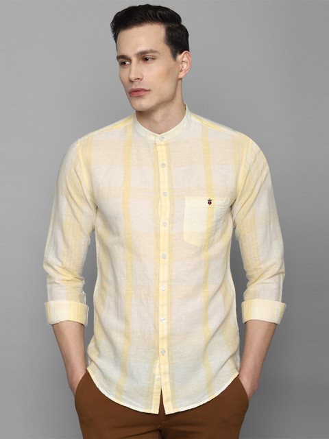 

Louis Philippe Sport Men Yellow Slim Fit Checked Casual Shirt