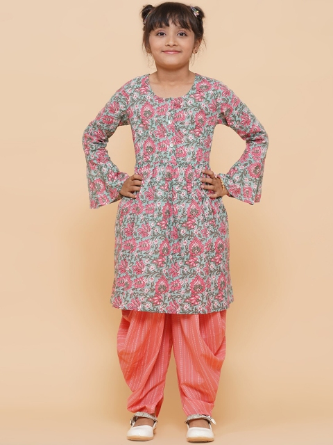 

titliyan Girls Peach-Coloured Floral Printed Pure Cotton Kurta with Dhoti Pants