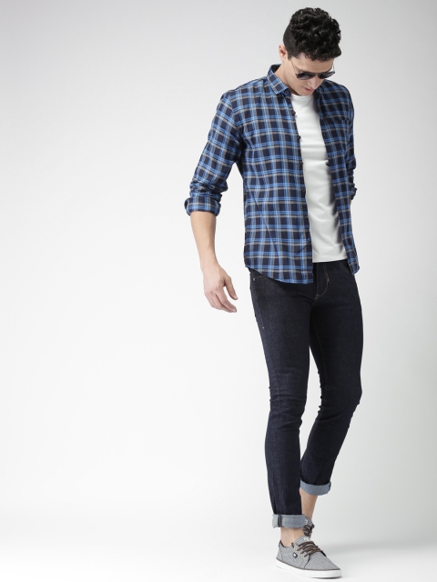 

Mast & Harbour Men Navy & Grey Regular Fit Checked Casual Shirt, Navy blue
