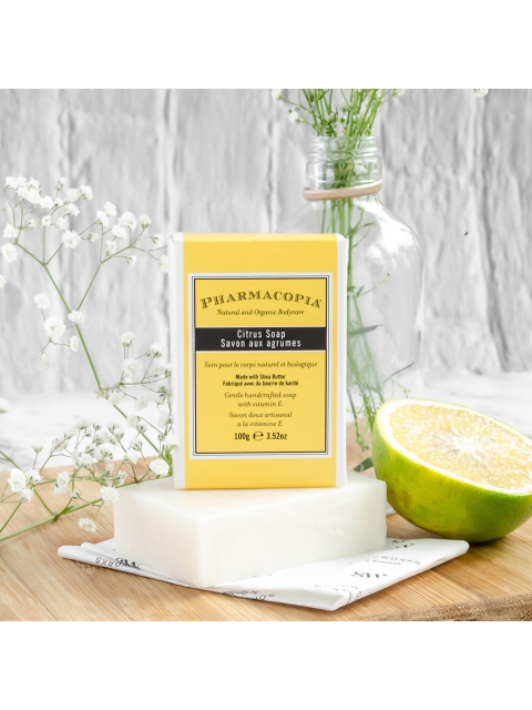 

Kimirica White Solid Pharmacopeia Citrus Bathing Soap 100g