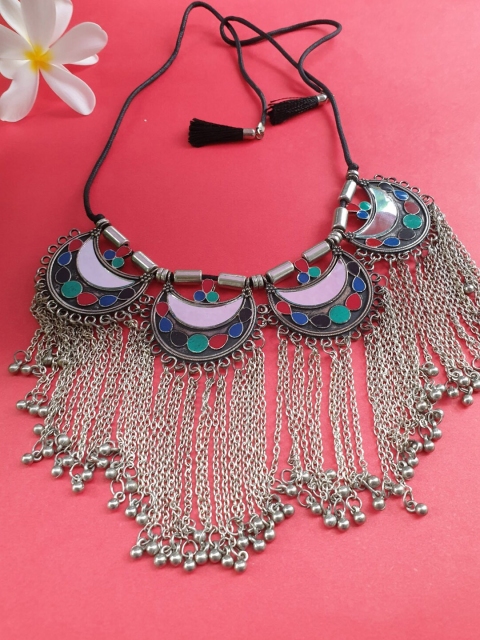 

FIROZA Silver-Toned & Green Oxidised Necklace