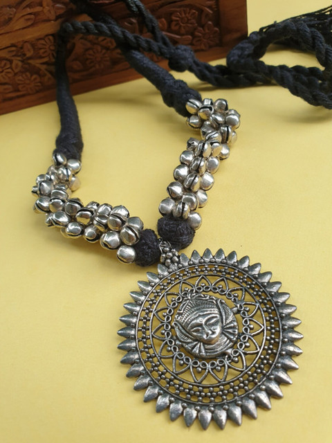 

FIROZA Women Silver-Toned Brass Antique Necklace