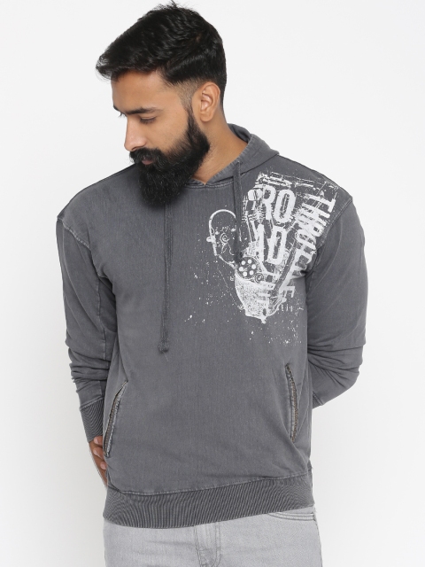 

Roadster Men Grey Printed Hooded Sweatshirt