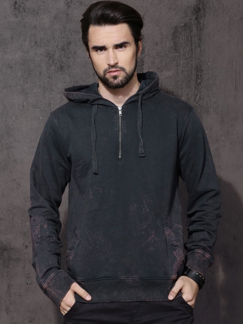 

Roadster Men Navy Blue Solid Hooded Sweatshirt