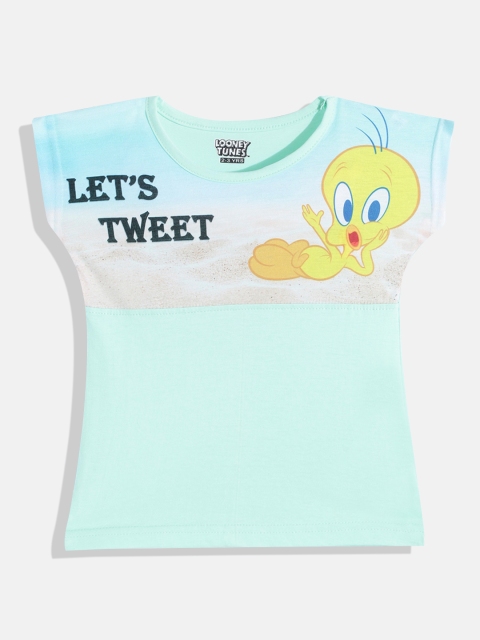 

Eteenz Girls Mint Green & Yellow Tweety Print Extended Sleeves Top