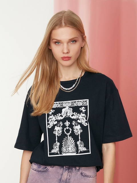 

Trendyol Women Navy Blue Typography Printed T-shirt