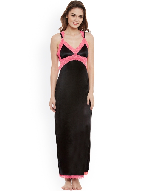 

Clovia Black Nightdress NS0852P13XL