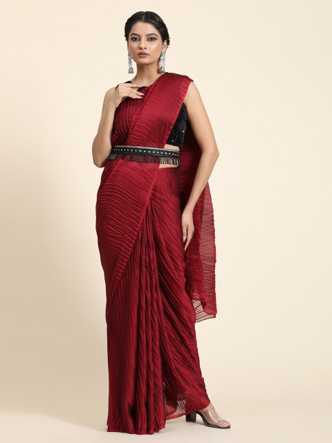 

BAHUJI Red Saree