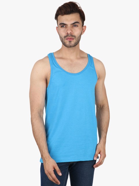 

Undercolors of Benetton Men Blue Solid Innerwear Vest
