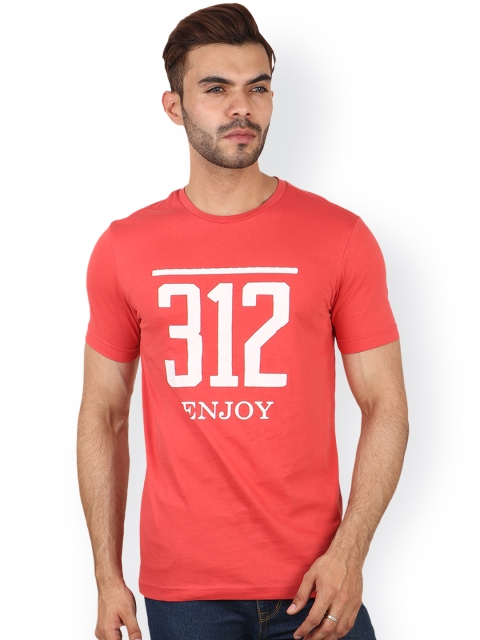

Undercolors of Benetton Men Red Printed Round Neck T-shirt