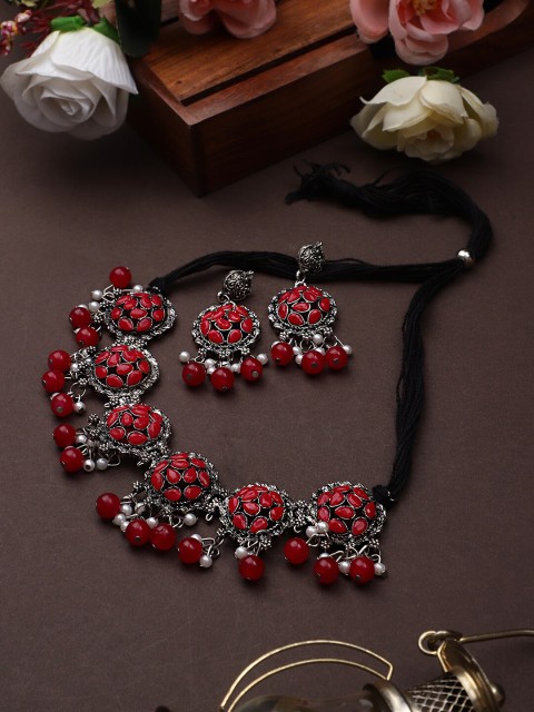 

CARDINAL Silver-Toned Oxidised Maroon Stone Flower Lavish Choker Necklace Set