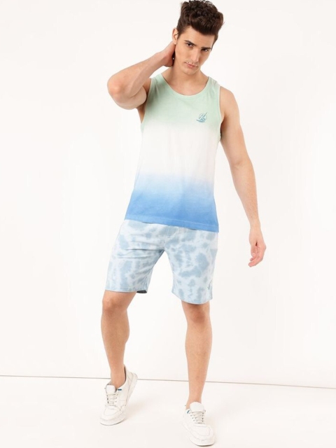

Marks & Spencer Men BlueColourblocked T-shirt, Blue