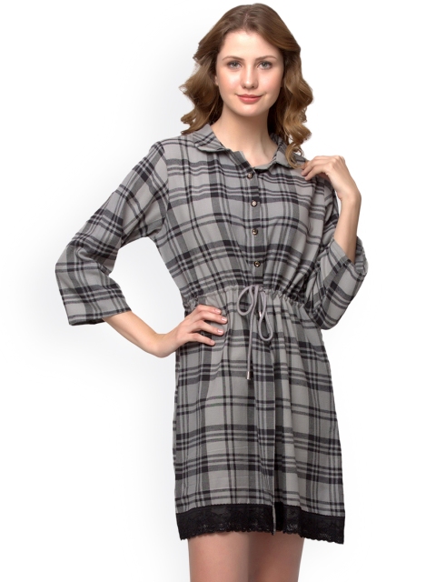 

Clovia Grey Checked Nightdress NS0723P01XL