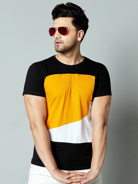 

AUSK Men Black Colourblocked T-shirt with Mask