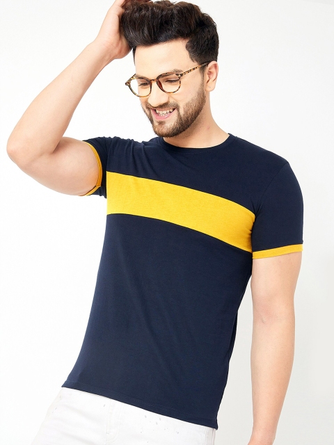 

AUSK Men Blue & Yellow Colourblocked T-shirt